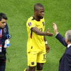 Enner Valencia y Gustavo Alfaro.