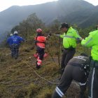 El vehículo quedó destrozado en el fondo del barranco y no pudo ser recuperado.