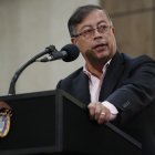 El presidente de Colombia Gustavo Petro, busca un acuerdo de paz con los grupos insurgentes / EFE