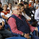 El excomandante de las FARC Rodrigo Granda (c) participa de una reunión en el Espacio Territorial de Capacitación y Reincorporación (ETCR), el 14 de noviembre de 2022, en Tierra Grata, en el departamento de Cesar (Colombia). EFE/ Juan Diego López