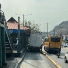 El accidente se encuentra registrado por las cámaras de seguridad de la parada