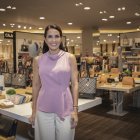 Priscila Altamirano, es presidenta de Almacenes De Prati desde 2016, aunque su trayectoria en la empresa suma más de 20 años. Fue vicepresidenta comercial y vicepresidenta de compras. Tiene un MBA obtenido en Chile y un diplomado en Gerencia Estratégica del Tecnológico de Monterrey (México).