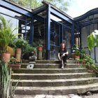 Característica. Los hospedajes con áreas verdes es uno de los atractivos.