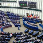 Fotografía de archivo de los eurodiputados durante una votación en el Parlamento Europeo en Estrasburgo, Francia, EFE/EPA/CHRISTOPHE PETIT TESSON