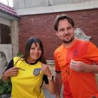 Es la primera vez que sus países natales se enfrentarán por la Copa del Mundo. Ambos están confiados en que ganarán y tendrán razones para molestar al otro.