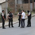 Policías