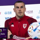 Doha (Qatar), 28/11/2022.- Wales national team player Gareth Bale during a press conference at the Qatar National Convention Center (QNCC) in Doha , Qatar, 28 November 2022. (Mundial de Fútbol, Catar) EFE/EPA/GEORGI LICOVSKI