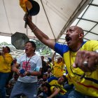 Imagen de archivo hinchas ecuatorianos en Quito.