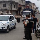 Agentes de la Policía trataban de identificar el cuerpo hallado en el río