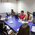 Delegados del Ejecutivo y de las organizaciones indígenas para verificar el avance del acuerdo 216 del Código de Trabajo en Petroecuador.