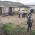 Pedro Moncayo. Elementos de la Policía recogen evidencias.