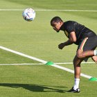 Samuel Eto"o, presidente de la Federación de Camerún, protagonizó una polémica con un "youtuber" argelino.