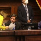 Documento. La moción fue presentada por el jefe de la bancada del Partido Social Cristiano, Esteban Torres.