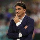 Zlatko Dalic, entrenador de Croacia, planifica la forma de jugar ante Argentina.