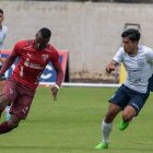 José Angulo anotó uno de los dos goles en el segundo encuentro comprobatorio.