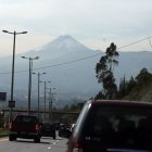 Esquivo. Desde el límite con el cantón Mejía se divisa al imponente Cotopaxi, que lucía tranquilo, tras despertar a un sector considerable del sur de Pichincha.