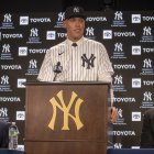 Aaron Judge durante su conferencia, donde dejó claro su compromiso con los Yanquis de Nueva York.