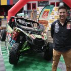 Sebastian Guayasamín presentó el auto con el cual participará en el Dakar.