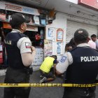 Al sitio llegaron familiares de la mujer, quienes no podían creer lo ocurrido