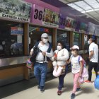 Desde la tarde este viernes la afluencia en el terminal de Quitumbe comienza a incrementar.