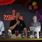 Piero Hincapié lanzó su marca de bebidas carbonatadas, gracias a su empresa PH Wall.