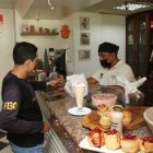 Dulces. Los postres también han sido invadidos por el espíritu navideño al incluir en su receta el rompope.