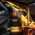 Extracción. El automóvil fue llevado a los patios de retención vehicular.