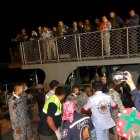 Titánica labor. Trabajan en la búsqueda de las personas desaparecidas.