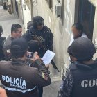 Acción. La policía dice que pocas personas denuncian estos casos.