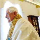 En el documento, el papa agradeció a sus padres que le dieron la vida "en un tiempo difícil", en la Alemania de entreguerras en 1927,