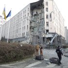 Kiev. Un importante hotel en la capital ucraniana fue atacado ayer.