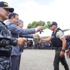 El 14 de diciembre de 2022, se entregó 580 medios de transportes entre motocicletas y carros y un bus en la ciudad de Guayaquil.