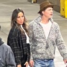 De acuerdo a la revista People, Brad Pitt y su novia Inés de Ramón parecen estar tomando más en serio su relación. El actor de 59 años y la diseñadora de joyas de 32 comenzaron a salir en noviembre pasado y están pasando rápidamente al siguiente nivel de su relación, según fuentes allegadas a la pareja.
Para la publicación, la nueva pareja estadounidense pudo haber definido su relación luego depasar juntos la Nochebuena en Cabo San Lucas, México.
Los dos siguen en territorio mexicano disfrutando del sol y el calor. Incluso a la joven se la vio haciendo topless junto al ex de Angelina Jolie.
Una fuente indicó a la revista que “los dos se llevan bien” y que definitivamente es una relación formal y no una  casual”.
“Están saliendo y divirtiéndose. Tienen algo bueno en marcha. No hay estrés. Brad lo está disfrutando”, justifica el informante, y añade que el actor de Troya está listo para que la relación sea exclusiva.
“Está cansado de aventuras a corto plazo y romances que no van a ninguna parte. Ahora está hablando de establecerse y tal vez tener más hijos, y es gracias a Inés y las posibilidades que ella abrió para él”.
*TV CONSULT PRICE*

PREMIUM EXCLUSIVE

Los Angeles, CA  - Actor Brad Pitt might be off the market as he brings a date to the Bono concert at The Orpheum theatre in Los Angeles. The adorable pair are seen arriving together in brad"s car. The bullet Train actor can be seen chatting and introducing the mystery brunette to Sean Penn, Cindy Crawford and Rande Gerber.****

Brad Pitt podría estar en una nueva relación, ya que fue visto en muy buena compañia para el concierto de Bono en el teatro The Orpheum en Los Ángeles. La llamativa pareja es vista llegando juntos en el auto de Brad. Se puede ver al actor de "Bullet Train" charlando y presentando a la misteriosa morena, Inés de Ramón, a Sean Penn, Cindy Crawford y Rande Gerber.