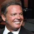 El cantante mexicano de años