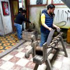 Un taller. Los visitantes pueden observar las diversas herramientas y muebles de trabajo que se usaron para elaborar joyas en Cuenca.