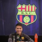 Chrisitian Ortiz fue presentado oficialmente como jugador de Barcelona.