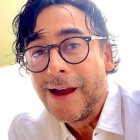 Adal Ramones, presentador de la televisión mexicana.