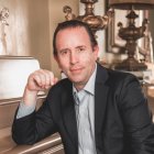 Patricio Alarcón afirma que Quito está destruída y ese fue el motivo del porqué se lanzó como candidato a la alcaldía de la capital.