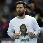 Lionel Messi anotó un gol en su regreso al campeonato francés.