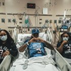 El jugador de 24 años salió de condición crítica en la que se encontraba por cuatro días.