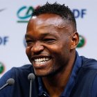 El arquero Steve Mandanda decidió retirarse de la selección francesa.