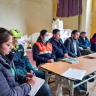 Reunión. Equipo técnico se reúne para planificar estrategias de prevención ante actividad volcánica.