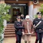 Imagen cedida por la policía italiana de la detención de Matteo Messina Denaro. EFE/EPA