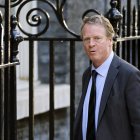 El secretario de Escocia, Alister Jack, llega para una reunión de gabinete en Downing Street el 7 de septiembre de 2022. EFE/EPA/TOLGA AKMEN