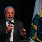 El presidente de Brasil, Luiz Inacio Lula da SIlva, dice que  alguien les facilitó la entrada al Palacio de Planalto a los presuntos golpistas. EFE