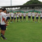 Fotografía cedida por la Asociación Nacional de Fútbol Profesional (ANFP), de jugadores de la selección chilena Sub"20 durante un entrenamiento hoy, en el Complejo Deportivo Palmira, en Palmira (Colombia).