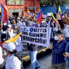 Marcha. En 2021, un grupo de capitalinos salió a las calles para pedir trasparencias en las contrataciones.