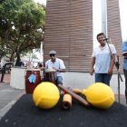 Los sábados y domingos el grupo salsero se presenta en el Malecón 2000 desde las 14:00 hasta las 19:00.