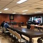 Anuncio. En el Mezanine de la Corte se reinstaló la audiencia de casación en el caso Mendoza.