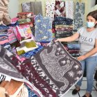 Tradición. Un local del centro comercializa las denominadas cobijas de ‘tigre’ o vicuñas. Son cobijas de un gran espesor que busca dar mayor abrigo a las personas